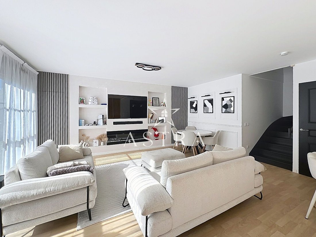 Apartment in Houssières, Châtenay-Malabry, France 3 - 17837213