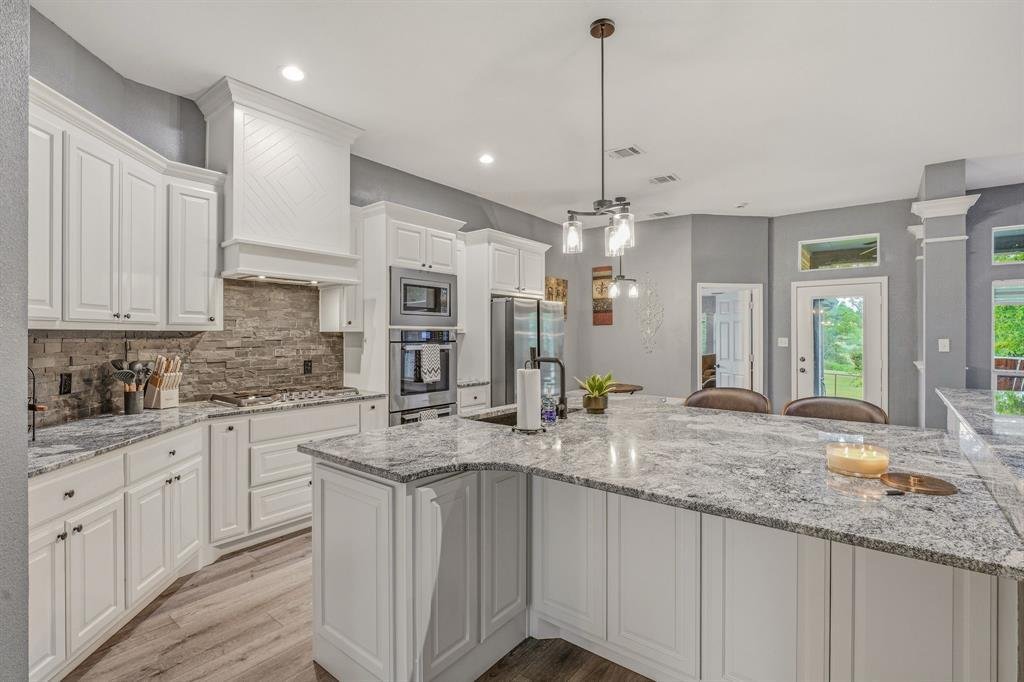 House in Granbury, Texas, United States 5 - 17939106