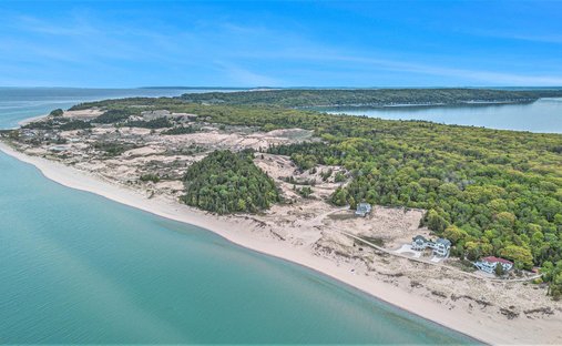 Land in Frankfort, Michigan, United States 1