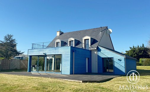 House in Kergroes, Moelan-sur-Mer, France 1