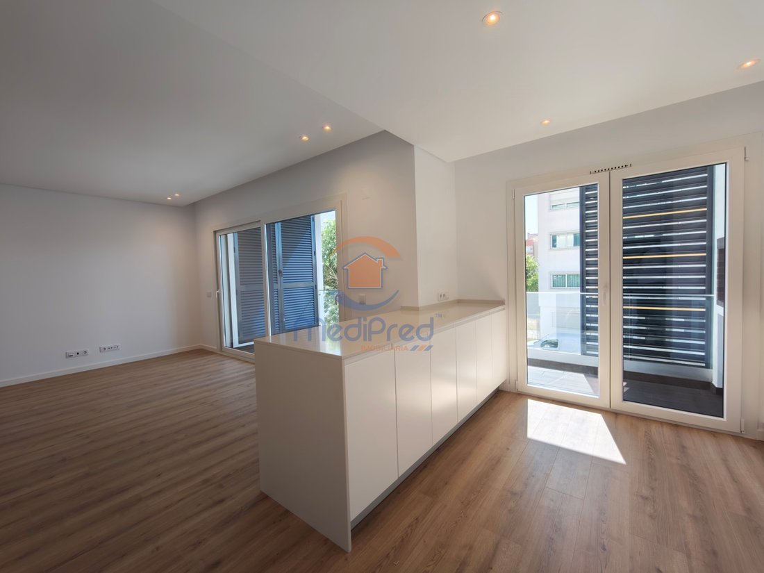 Apartment in Montijo e Afonsoeiro, Setubal, Portugal 1 - 17283670