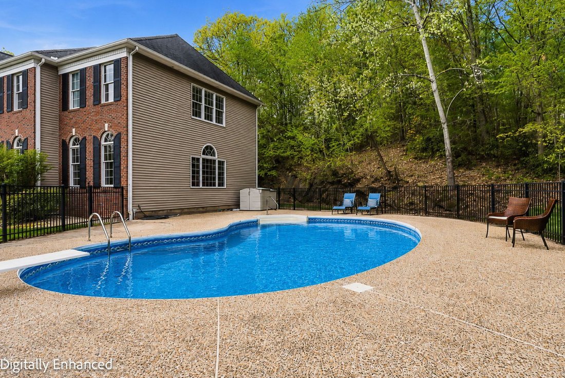 House in Bedford, New Hampshire, United States 5 - 17929852