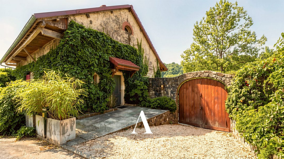 House in Vanzy, Auvergne-Rhône-Alpes, France 2 - 16271718
