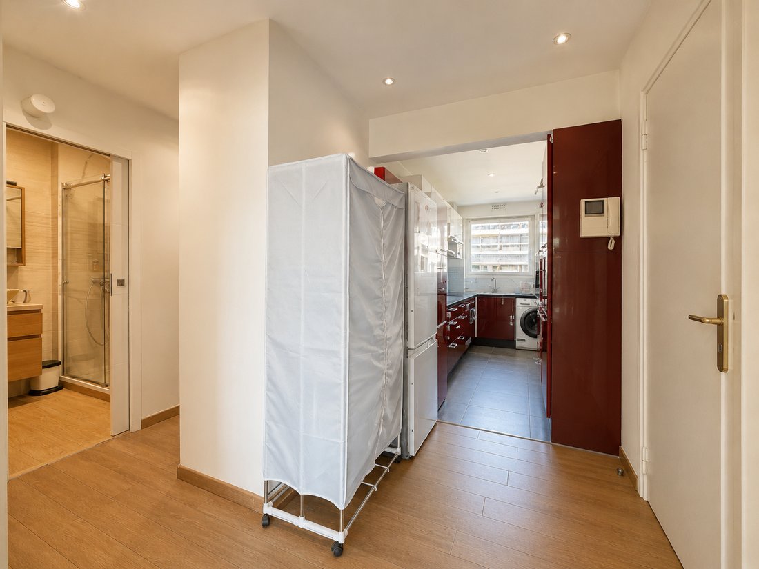 Apartment in Hôtel de Ville, Courbevoie, France 5 - 17929692