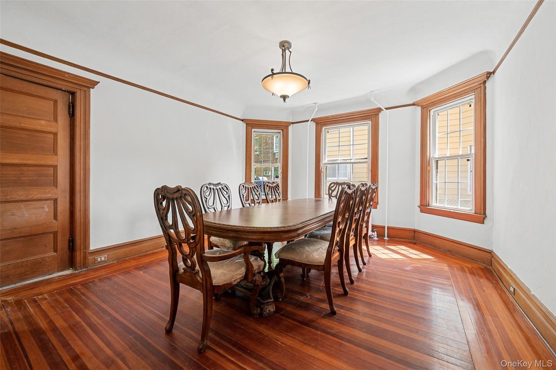 House in New York, New York, United States 4 - 17928763