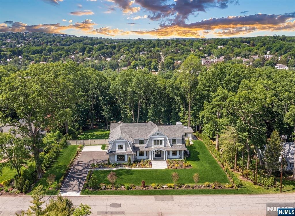 House in Ridgewood, New Jersey, United States 5 - 17929396