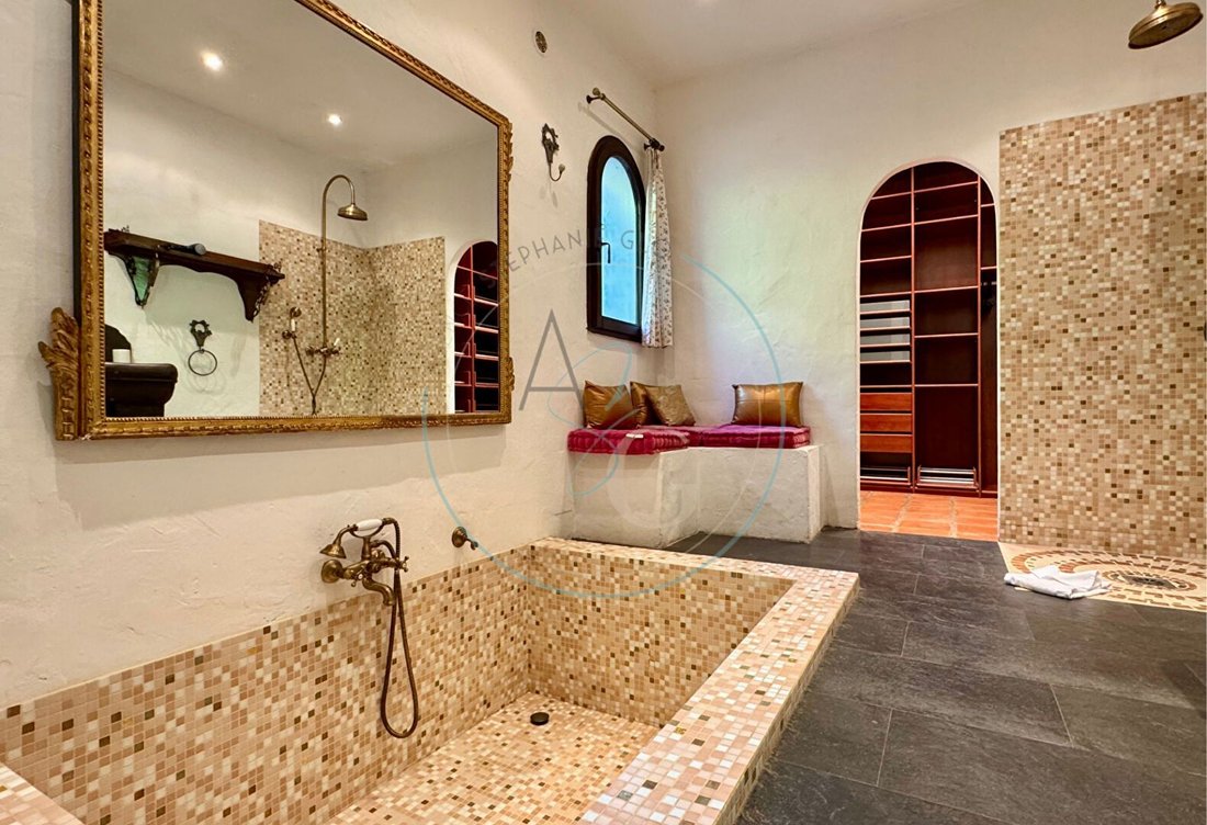 Villa in Grimaud, Provence-Alpes-Côte d'Azur, France 5 - 16674397