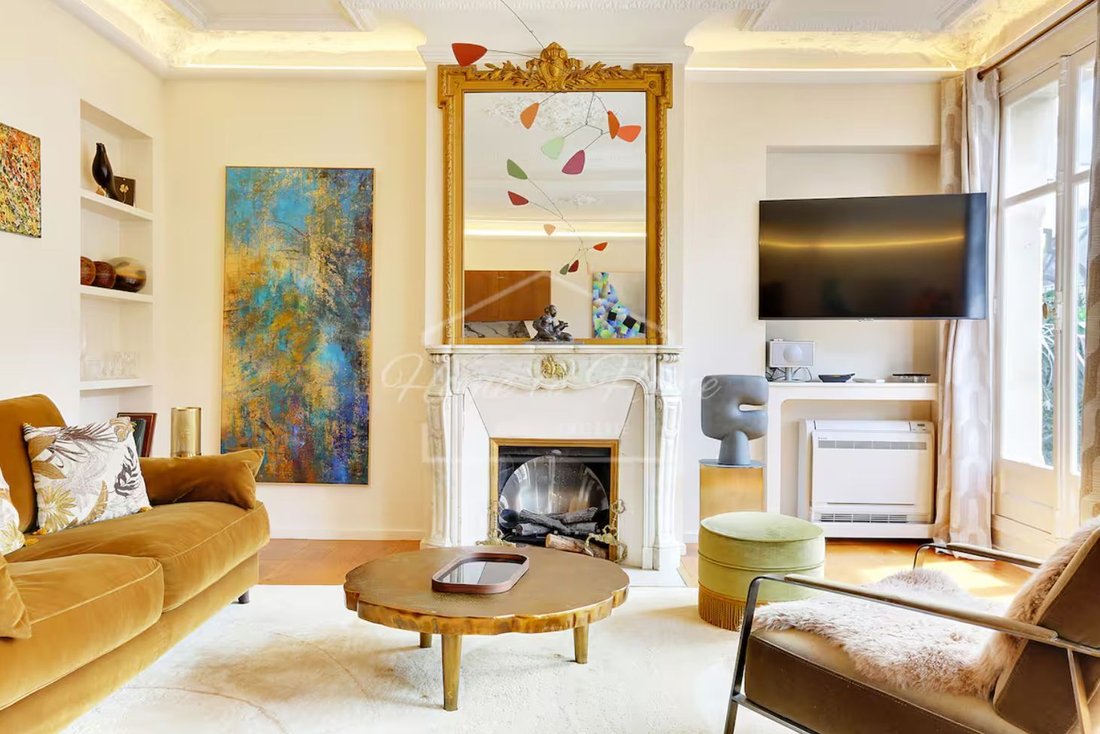 Apartment in Saint Gervais, Paris 4e Arrondissement, Paris 2 - 16972958