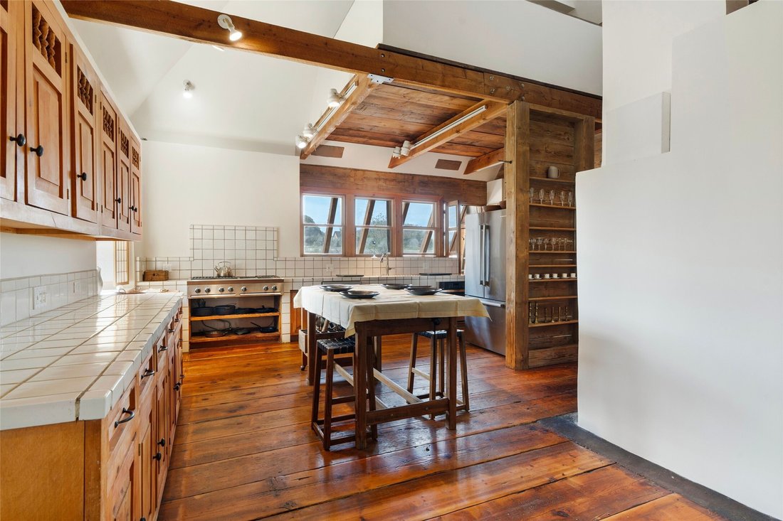 House in Truchas, New Mexico, United States 3 - 17931306
