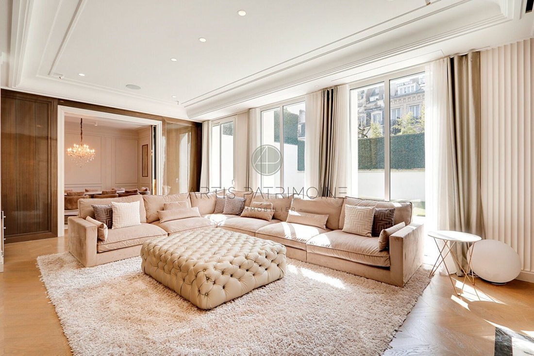 House in La Plaine des Sablons, Neuilly-sur-Seine, France 3 - 15837180