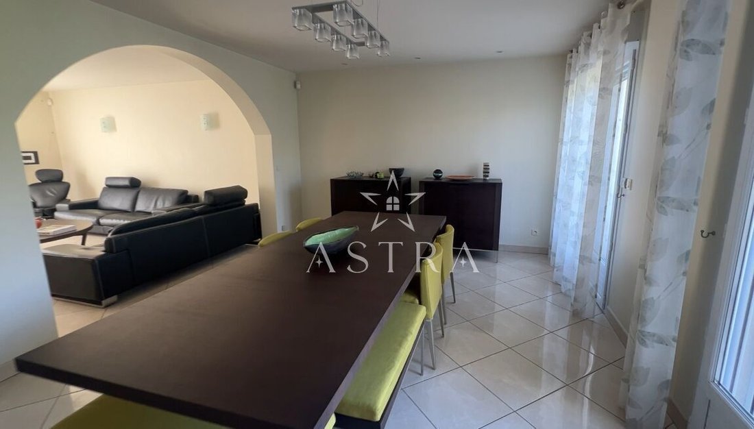 House in Antony, Ile-de-France, France 4 - 17146729