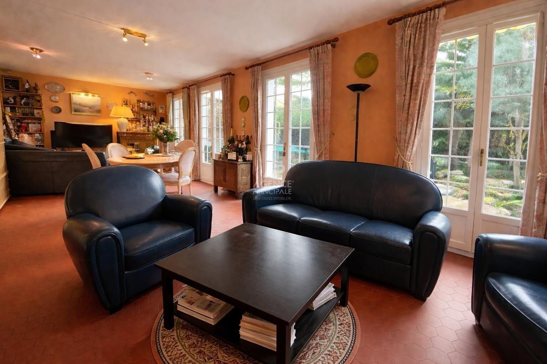 House in Villennes-sur-Seine, Ile-de-France, France 2 - 16808131