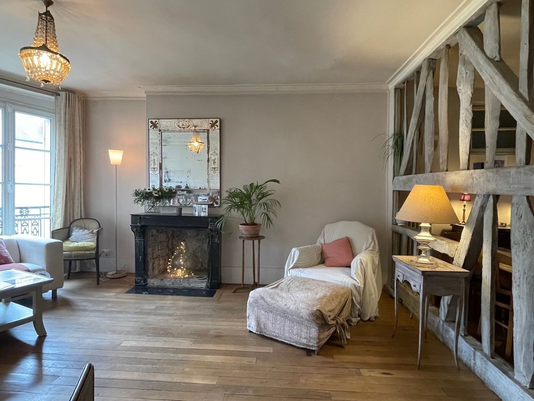 Apartment in Domaine National du Château, Versailles, France 2 - 16079274