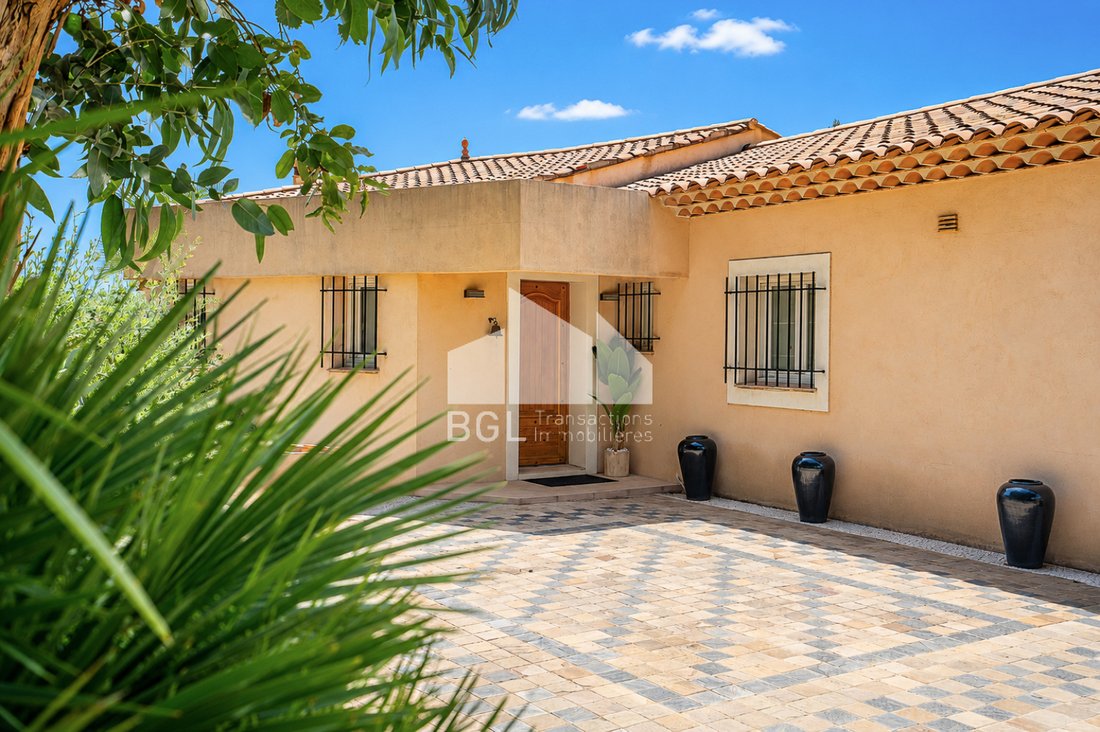 House in Le Lavandou, Provence-Alpes-Côte d'Azur, France 3 - 17929471