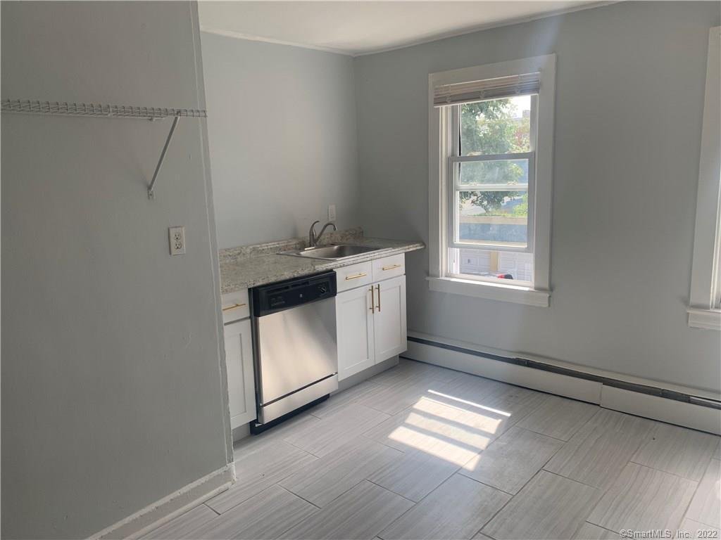 New Haven, Connecticut, United States 3 - 17928239