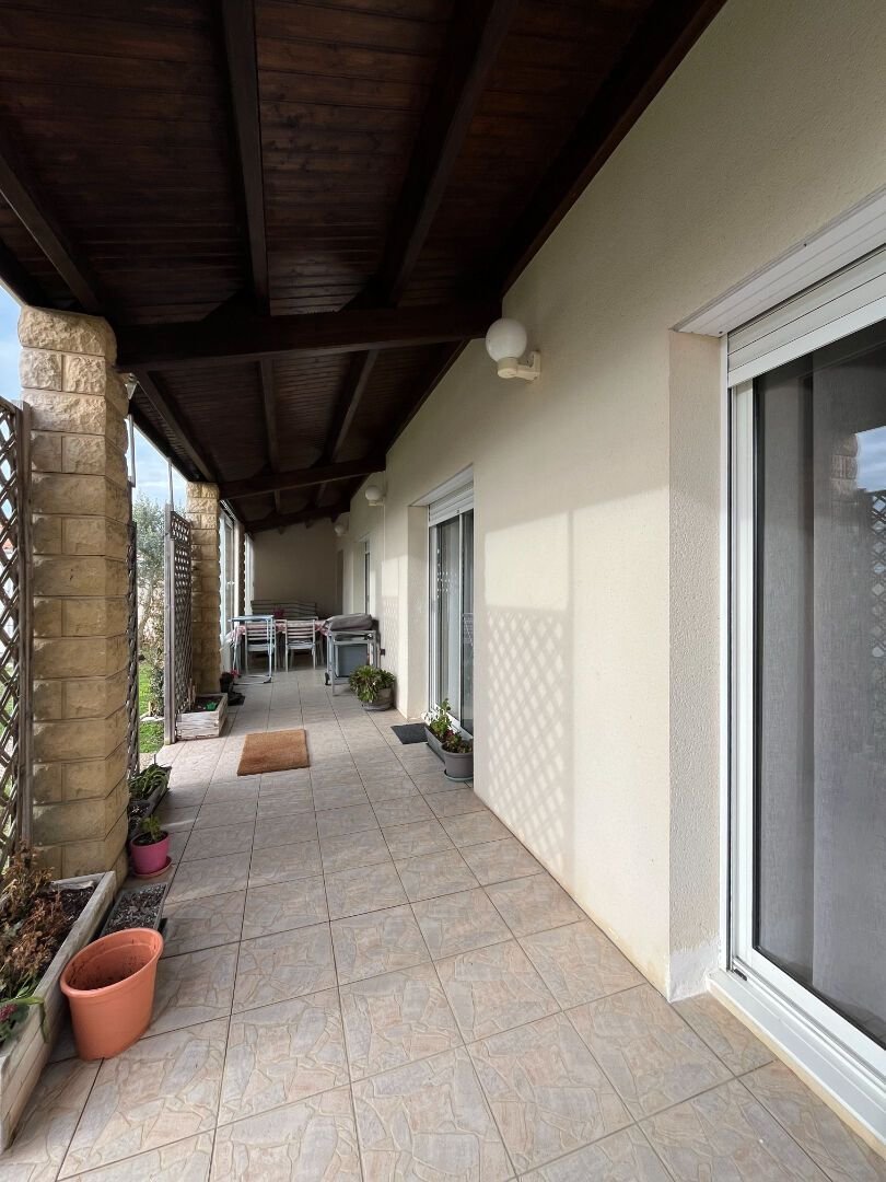 House in Saint-Denis-d'Oleron, Nouvelle-Aquitaine, France 3 - 16952678