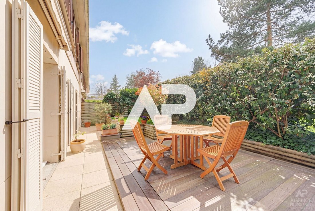 Apartment in Buzenval, Rueil-Malmaison, France 3 - 17782220