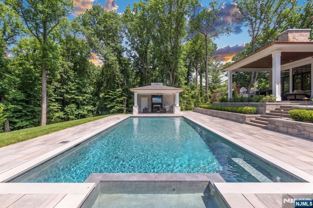 House in Ridgewood, New Jersey, United States 3 - 17929396