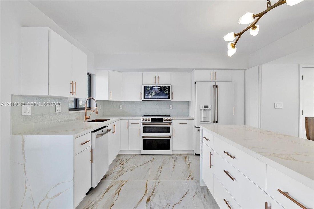 House in Golden Beach, Florida, United States 5 - 17930103