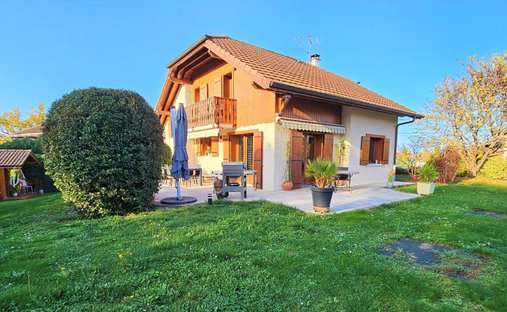Maison à Sciez, Auvergne-Rhône-Alpes, France 1