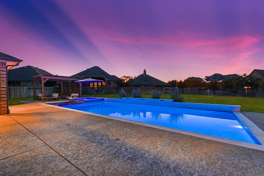 House in Katy, Texas, United States 3 - 17929444
