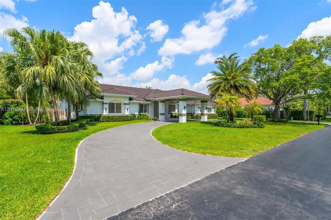 House in Miami, Florida, United States 2 - 17933155