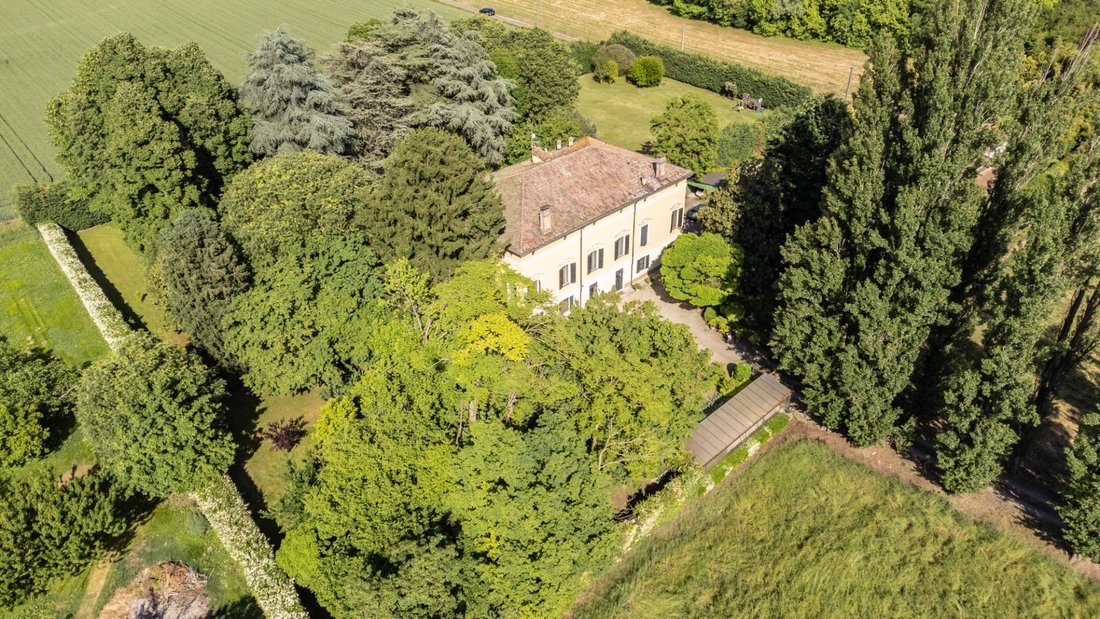 Villa in Tre Olmi - Lesignana - Villanova, Modena, Emilia-Romagna 2 - 17936130