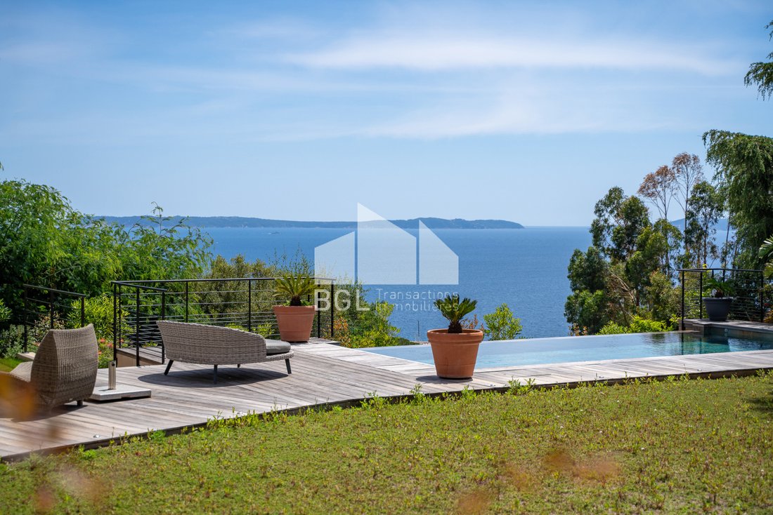 House in Le Lavandou, Provence-Alpes-Côte d'Azur, France 4 - 17839365
