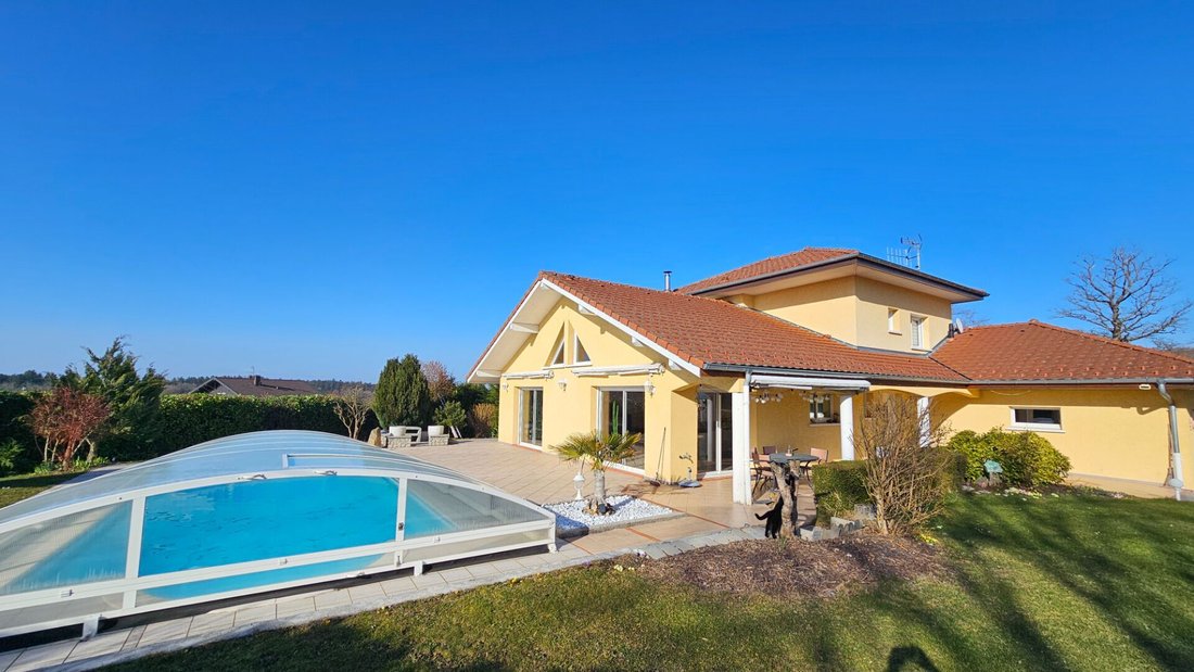 Casa en Larringes, Auvernia-Ródano-Alpes, Francia 1 - 17451384