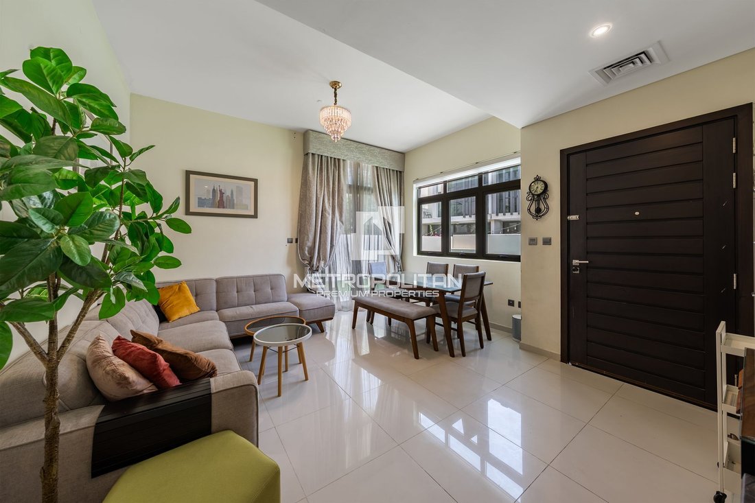 Villa in Damac Hills 2, Dubai, United Arab Emirates 3 - 16112738