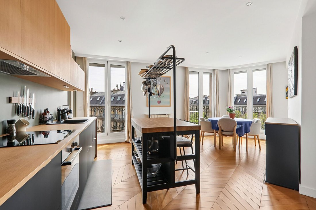 Apartment in Pereire-Malesherbes, Paris 17e Arrondissement, Paris 3 - 17727395