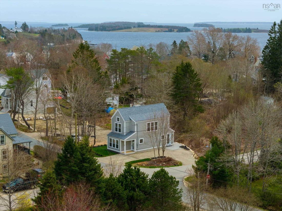 House in Chester, Nova Scotia, Canada 2 - 17934772