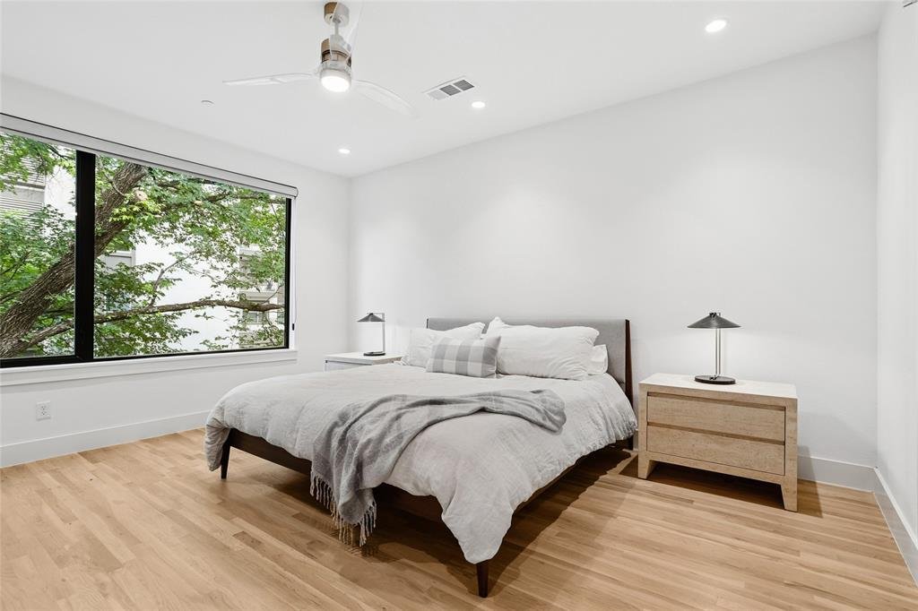 Condo in Dallas, Texas, United States 5 - 17928680