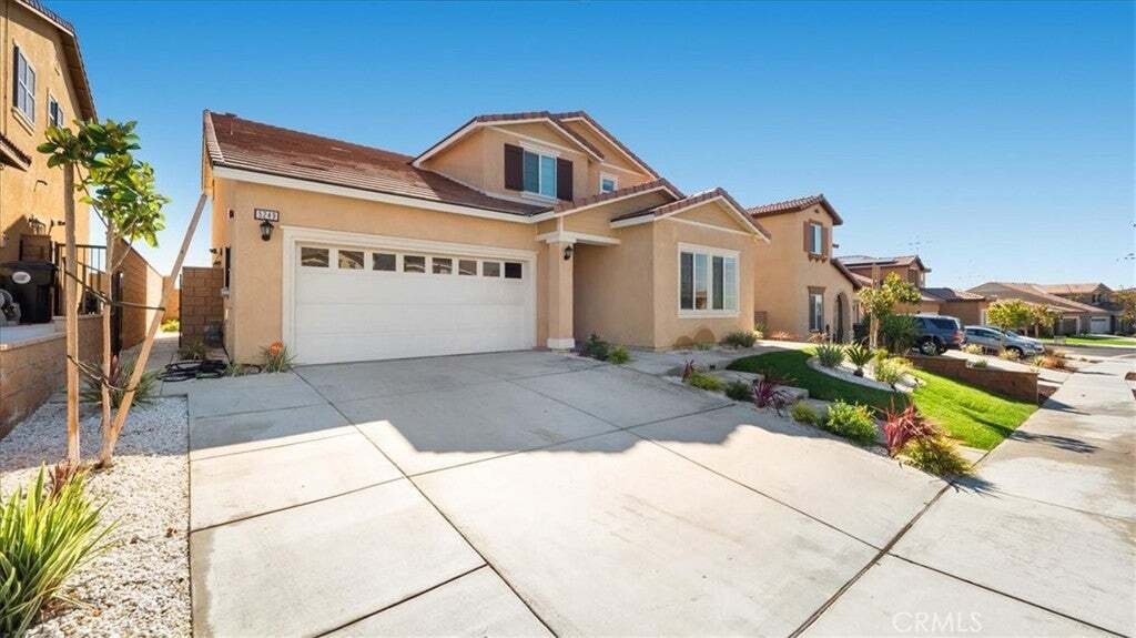 House in Fontana, California, United States 2 - 14966236