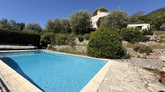 Villa in Gattières, Provence-Alpes-Côte d'Azur, France 1 - 17935114