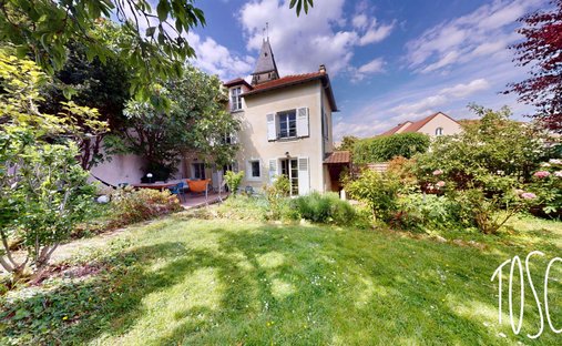 House in La Prevote, Thiais, France 1
