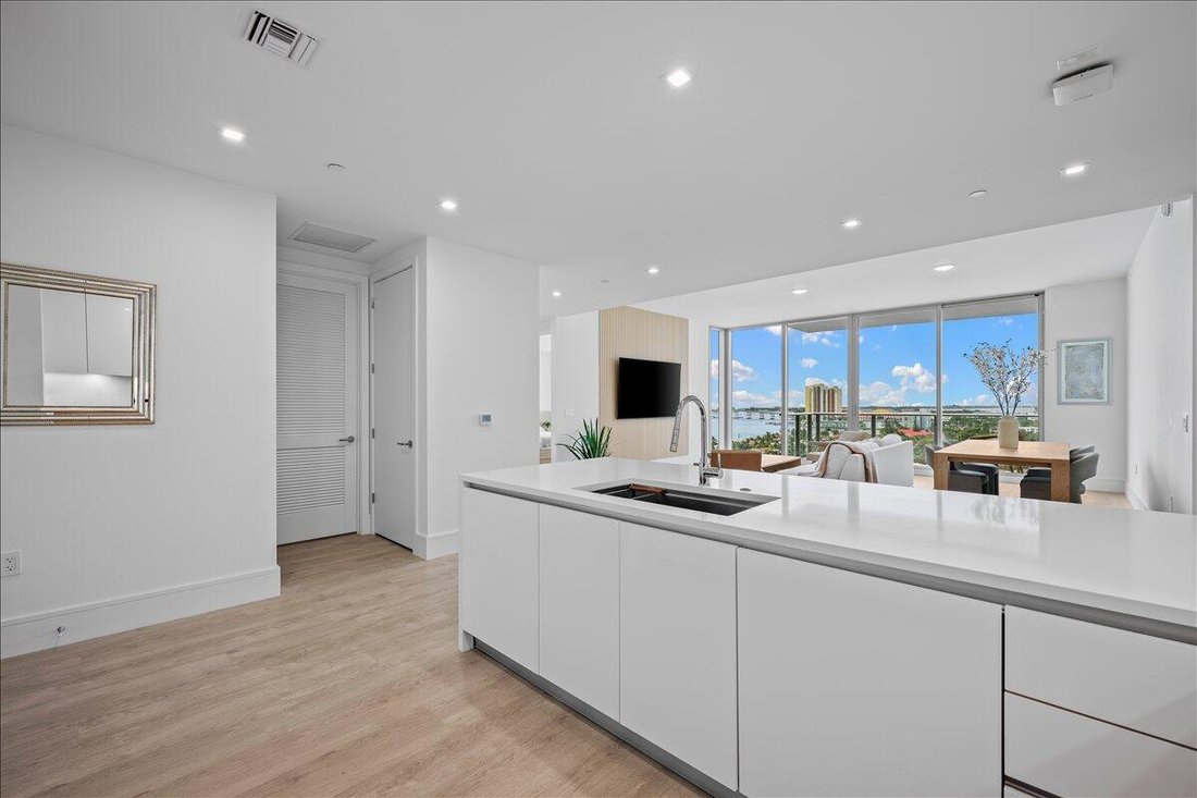 Condo in Lake Park, Florida, United States 5 - 17934385