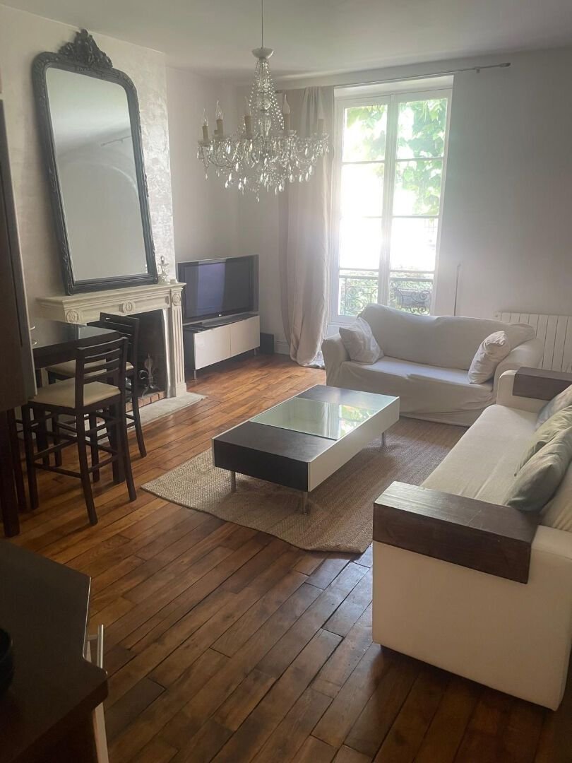Apartment in Domaine National du Château, Versailles, France 2 - 16398608