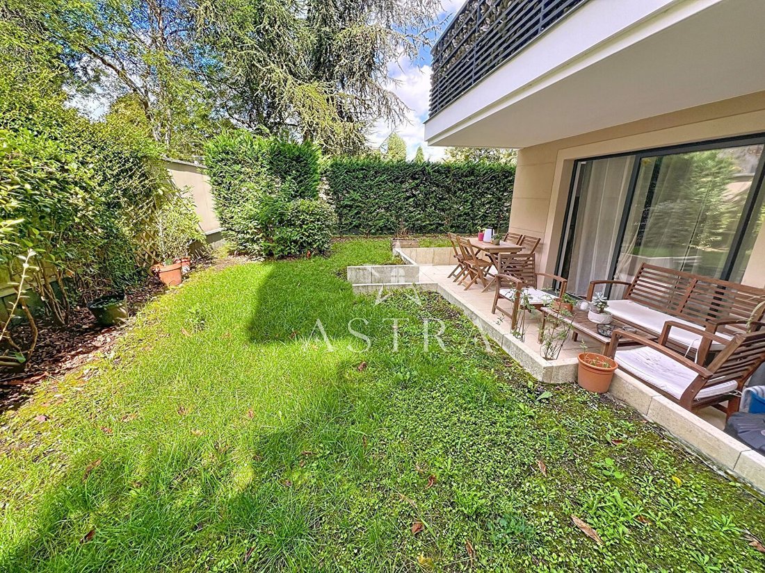 Apartment in Houssières, Châtenay-Malabry, France 4 - 17155051