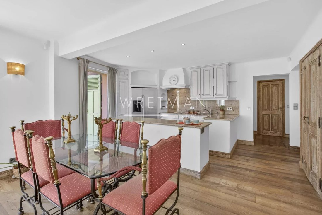 Apartment in Saint-Tropez, Provence-Alpes-Côte d'Azur, France 2 - 17930279