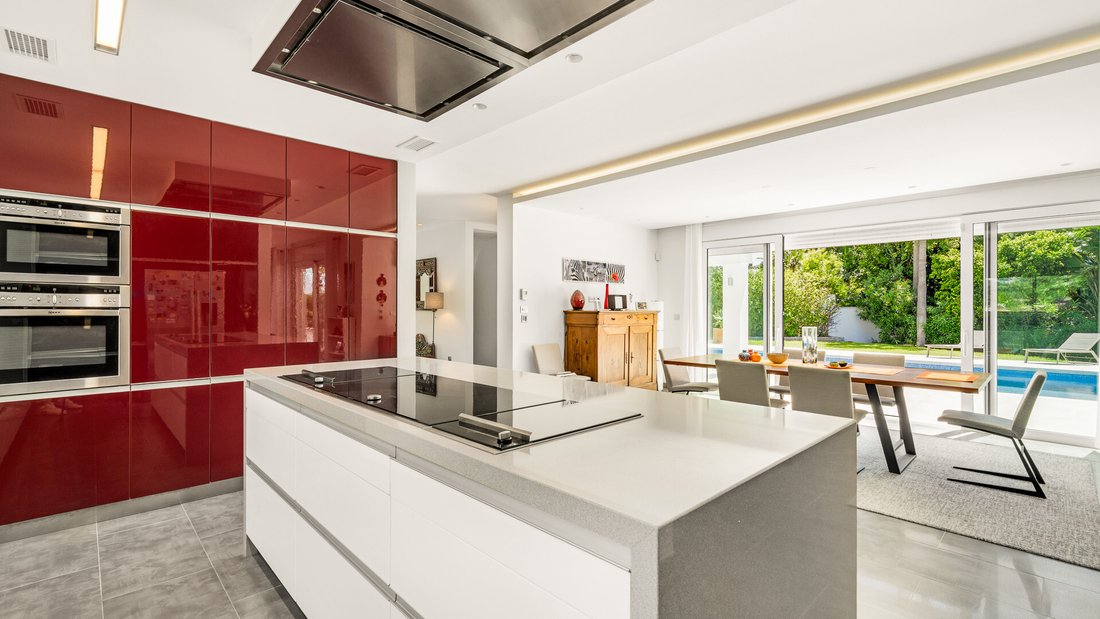Villa in Marbella, Andalusia, Spain 5 - 17933589