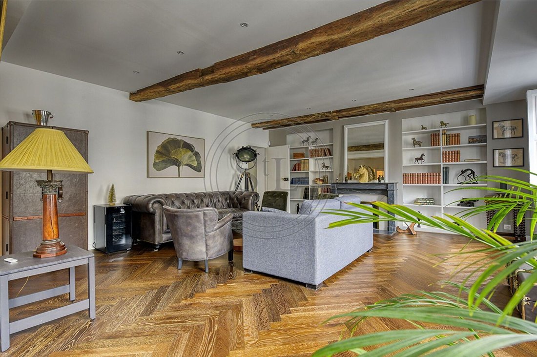 Apartment in Domaine National du Château, Versailles, France 1 - 16915983