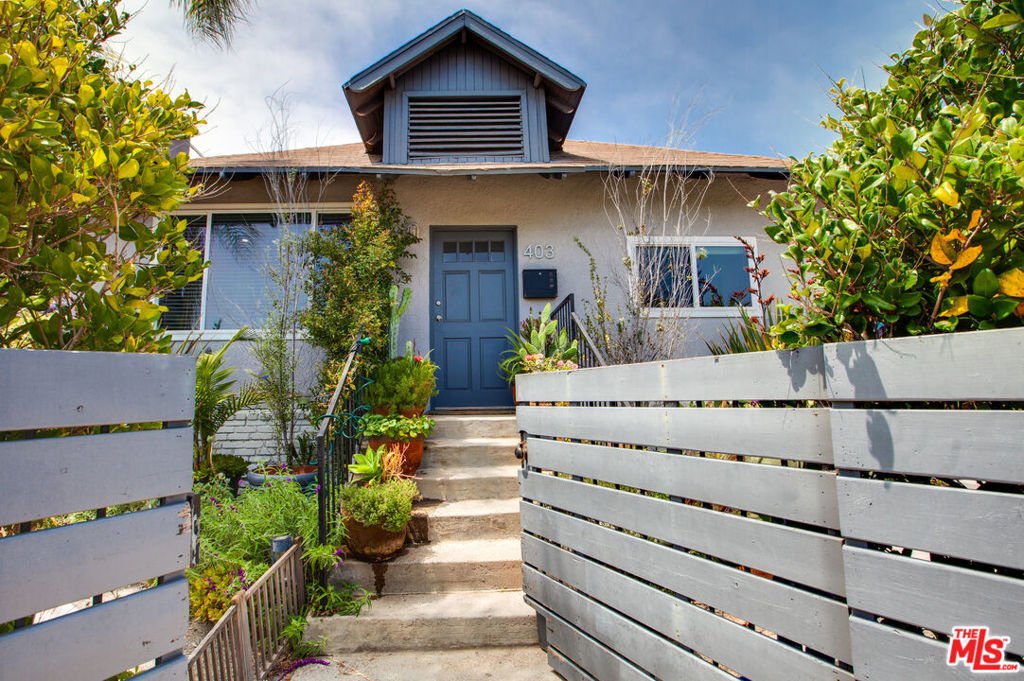 Los Angeles, California, United States 2 - 17938965