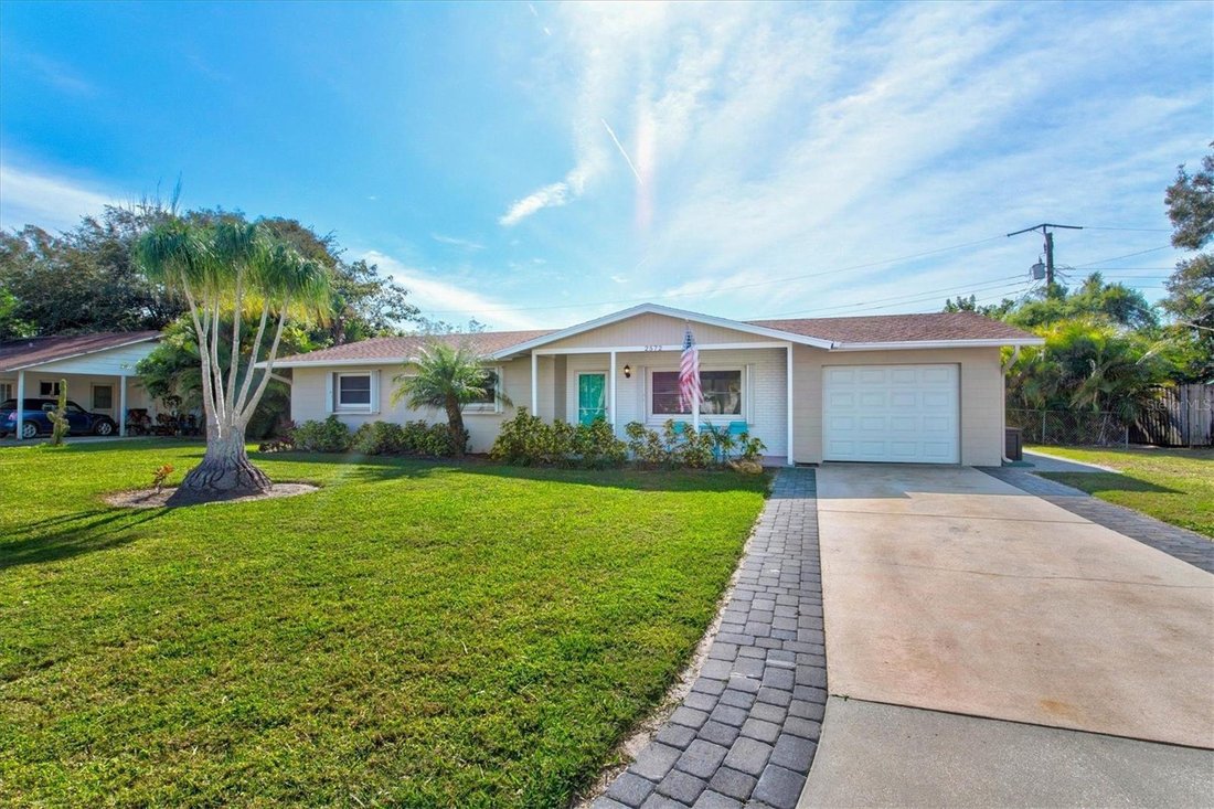 House in Sarasota, Florida, United States 1 - 17933901