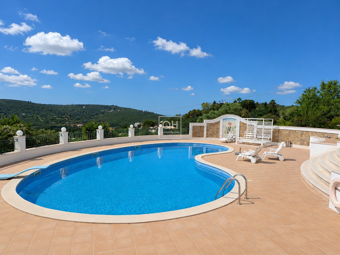 Villa in Loule (Sao Clemente), Algarve, Portugal 2 - 17931638