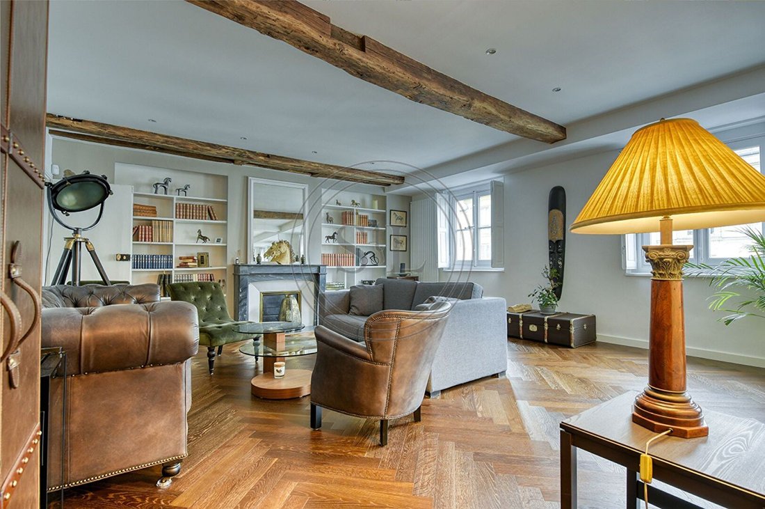 Apartment in Domaine National du Château, Versailles, France 2 - 16915983