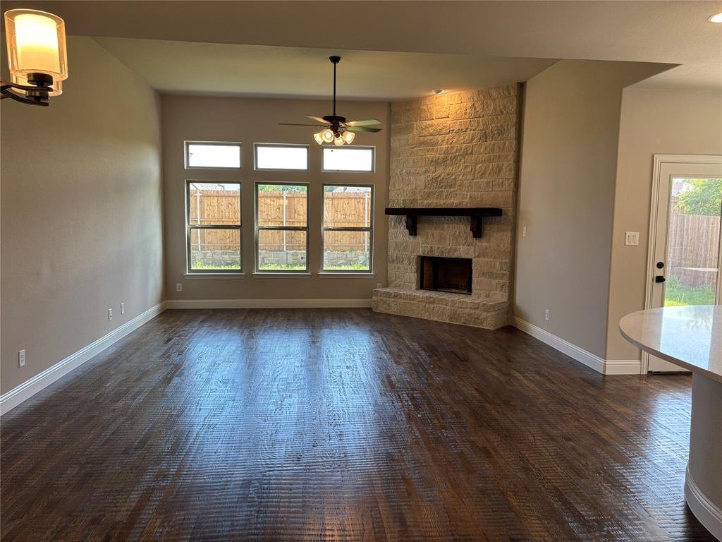 House in Waxahachie, Texas, United States 3 - 17934556