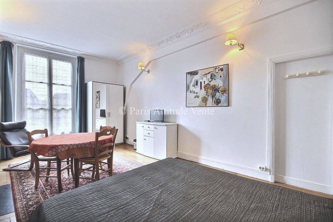 Apartment in Odéon, Paris 6e Arrondissement, Paris 4 - 16102240