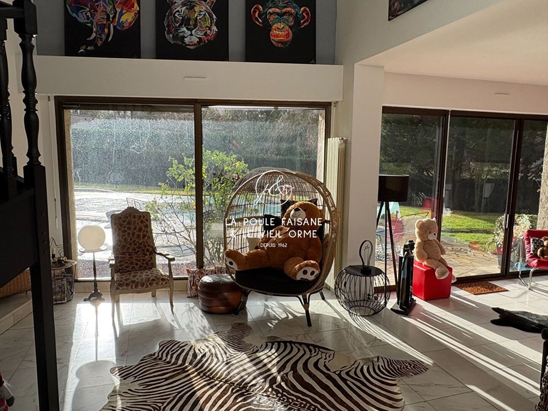 House in Montfort-l'Amaury, Ile-de-France, France 5 - 17073173