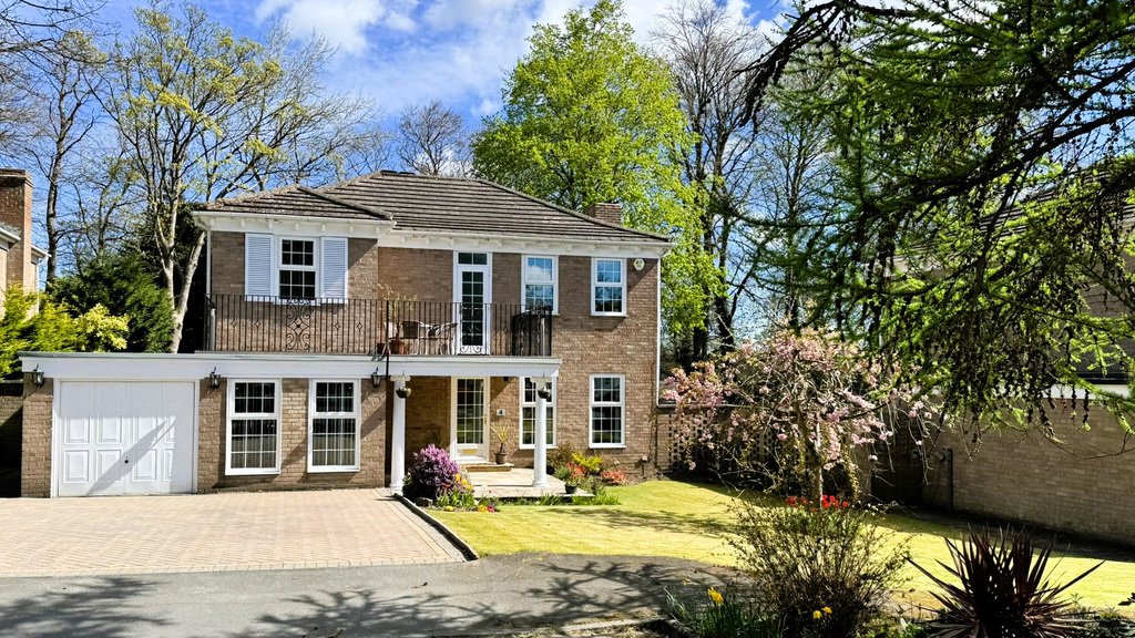 House in West Park, Leeds, England 2 - 17935182